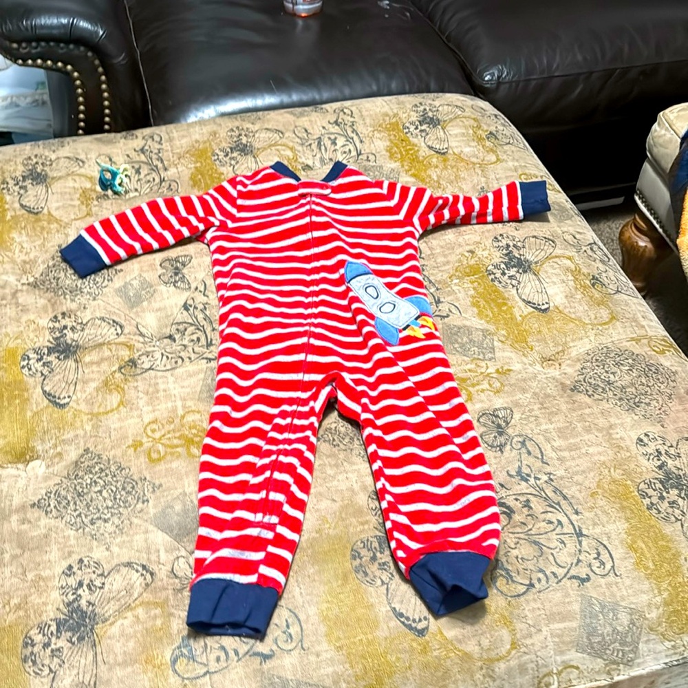 Cozy infant pajamas